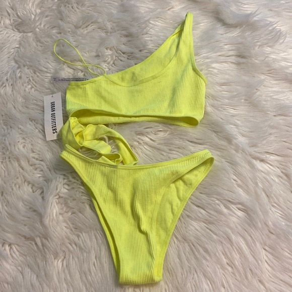 Urban Outfitters Other - Urban Outfitters Swim size S brand new with tag please see all pictures
